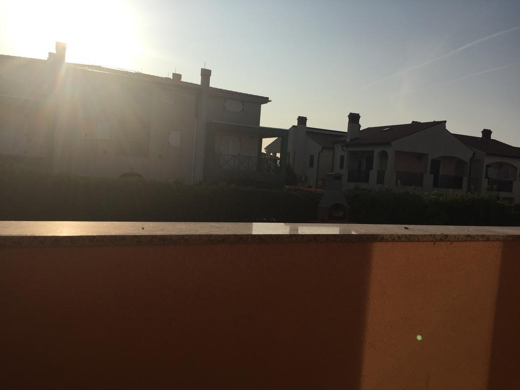 Sunny Rock Volme Apartments Banjole Exterior foto